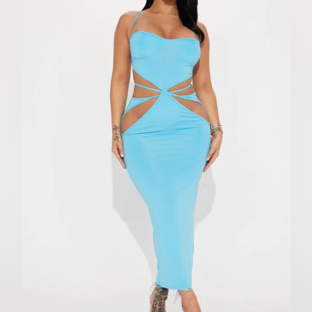 Fashion Nova Desired Maxi Dress S